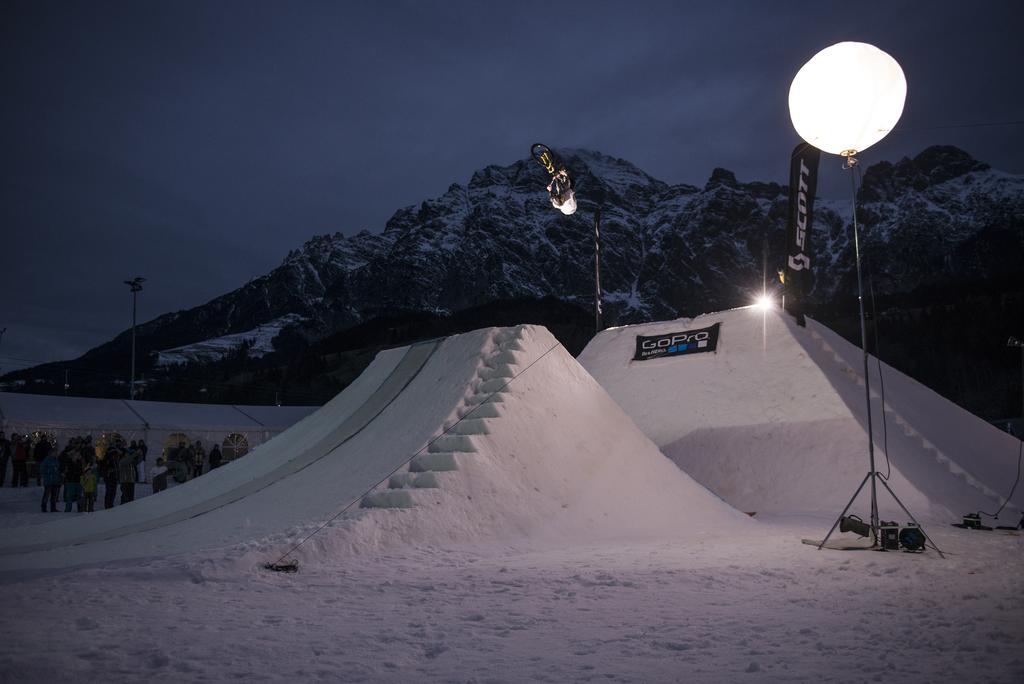 Ferienwohnung John Seymour Leogang Szoba fotó