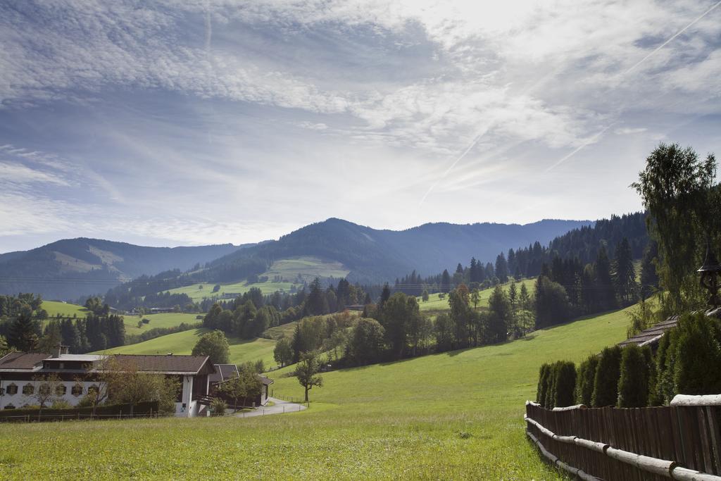 Ferienwohnung John Seymour Leogang Szoba fotó